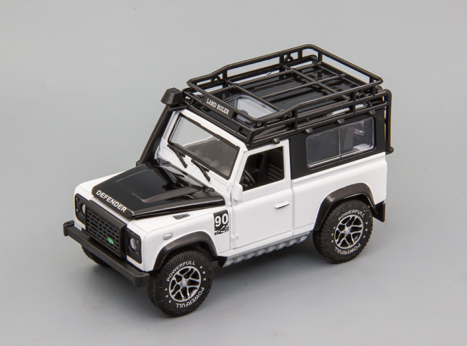 LAND ROVER Defender 90. Adventure Edition, белый/чёрный