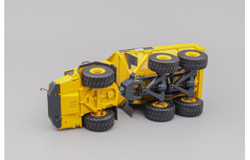 KOMATSU HM400, yellow