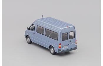 MERCEDES-BENZ Sprinter Classic Bus, pearl blue