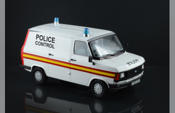 Сборная модель Ford Transit UK Police