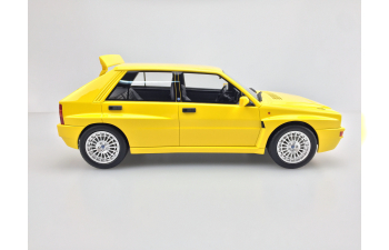 Lancia Delta Integrale Evolution II (yellow)