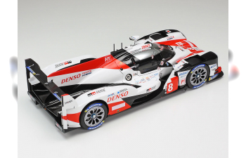 Сборная модель TOYOTA GAZOO RACING TS050