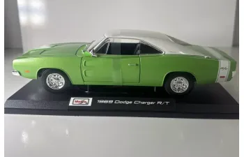DODGE Charger R/T (1969), green