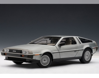 DeLorean DMC-12 1981 (satin finish)