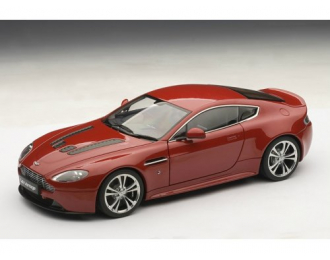 ASTON MARTIN V12 VANTAGE 2010, RED