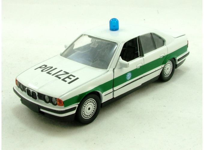 BMW 535i "Polizei", белый с зеленой полосой