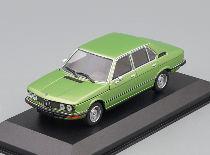 BMW 520 - 1972 - GREEN METALLIC