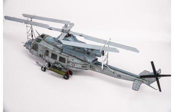 Сборная модель UH-1Y Venom