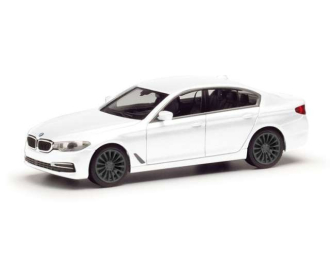 BMW 5 Limousine, white