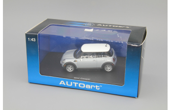 MINI Cooper (2006), silver / white