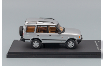 LAND ROVER DISCOVERY - SILVER