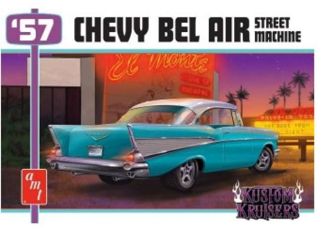Сборная модель Chevrolet Bel Air Street Machine, plastic modelkit 1957