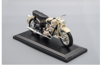 BMW R69S Cream