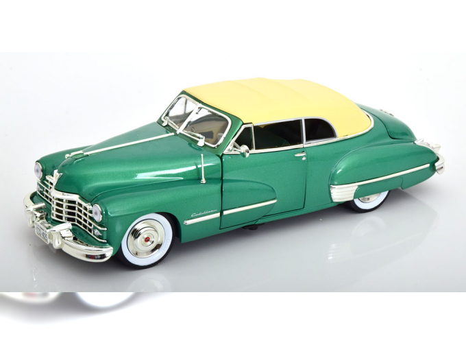 CADILLAC Series 62 Cabriolet Closed (1947), Green Met Beige