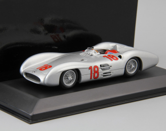 MERCEDES-BENZ W196 Ist GP France J.M. Fangio #18 (1954), silver