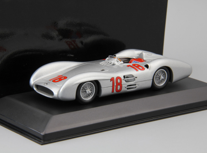 MERCEDES-BENZ W196 Ist GP France J.M. Fangio #18 (1954), silver