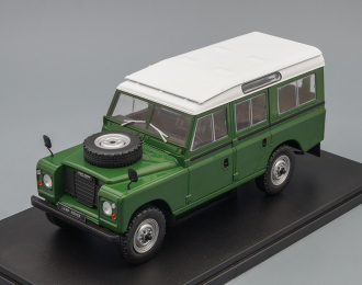 LAND ROVER Series III 109 4х4 1980 Green