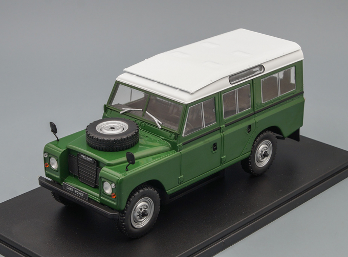 LAND ROVER Series III 109 4х4 1980 Green