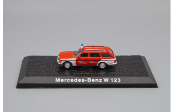 Faszination Feuerwehr 71, MERCEDES-BENZ W123, red / white