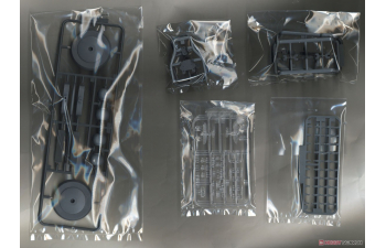 Сборная модель Японский тяжелый крейсер Chikuma Full Hull Model