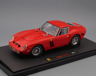 FERRARI 250 GTO, red