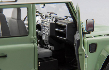 Land Rover Defender 110 LHD