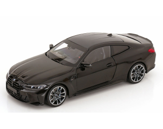 BMW M4 G82 (2024), black metallic
