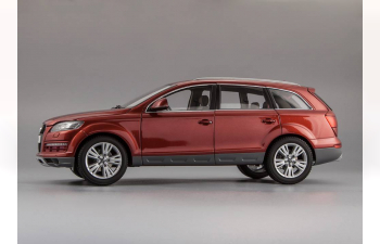 AUDI Q7 Facelift, granato red