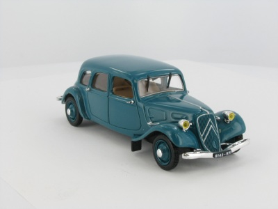 CITROEN Traction 11 B Limousine (1937), Saga des Traction Citroen 75