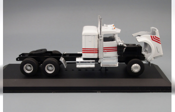 KENWORTH W900, white