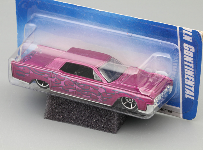 LINCOLN Continental 1964, purple