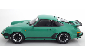 PORSCHE 911 (930) Turbo (1977), green