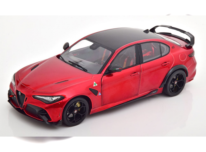 ALFA ROMEO Giulia GTA M (2021), red metallic