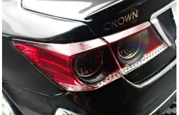 TOYOTA Crown Athlete G (GRS214), black