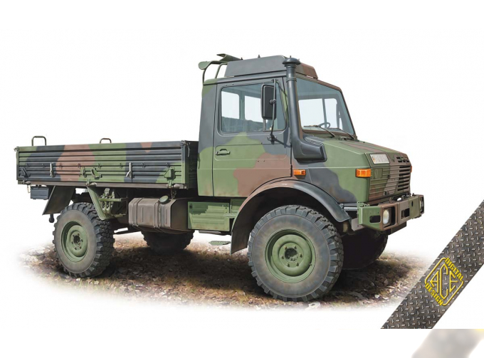 Сборная модель Unimog U1300L 4x4 military 2t truck