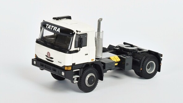 TATRA 815 4x4 Tahač bílý