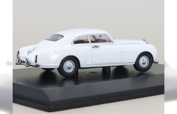 BENTLEY S1 Continental Fastback 1956, olympic white