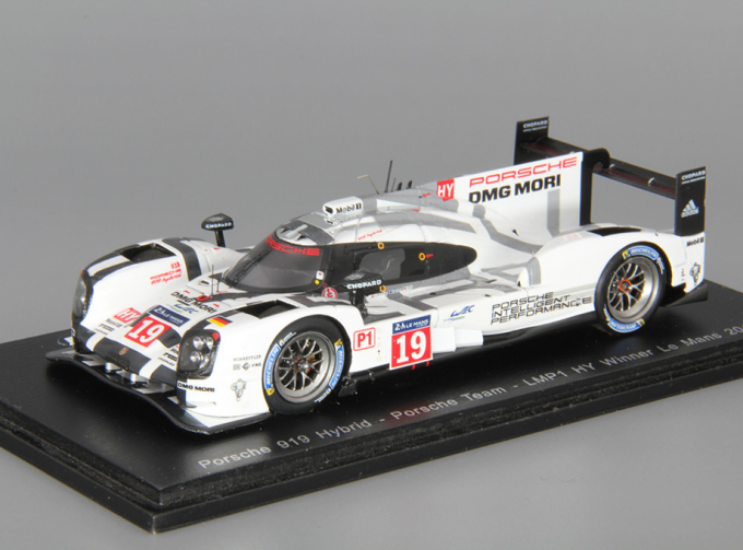 PORSCHE 919 Hybrid #19 LM (2015), white