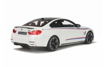 BMW M4 Pack Performance, L.e. 1500 pcs. (alpine white)