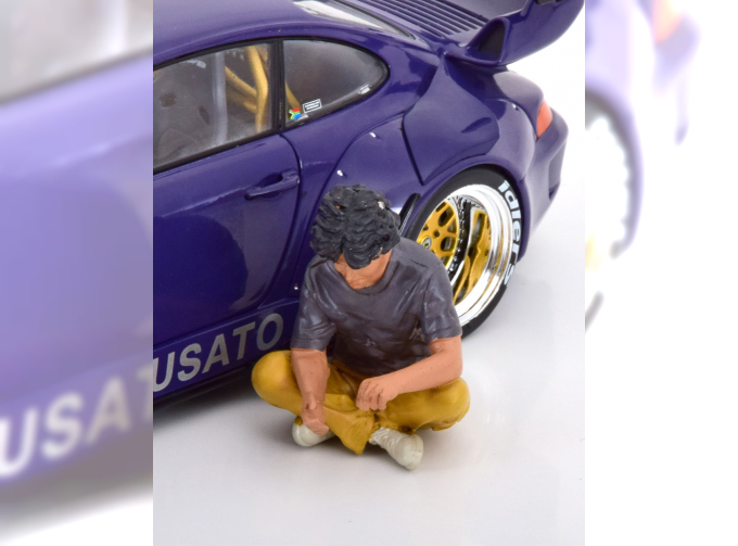 FIGUR RWB Nakai San 4 Car not included