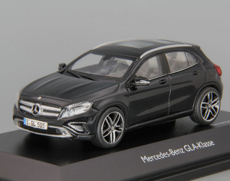 MERCEDES-BENZ GLA-Klasse (X156), black