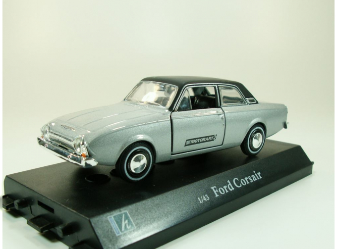 FORD Corsair "Motorart" (откр.двери), 250 1:43, серебристый