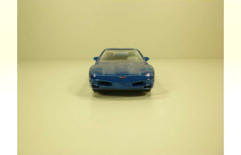 CHEVROLET Corvette (2004), blue