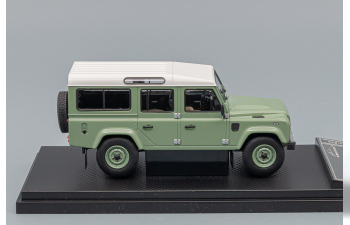 LAND ROVER DEFENDER 110 HERITAGE EDITION - 2015 - GREEN