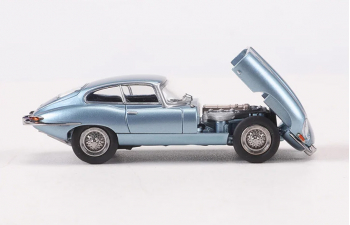 JAGUAR E-type HardTop (1961), light blue