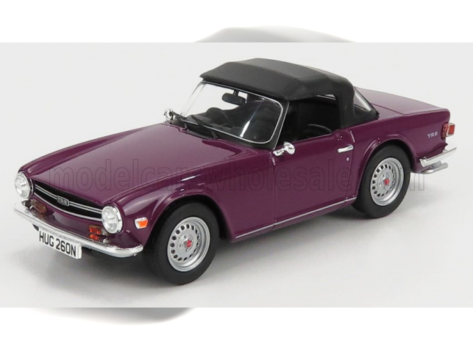 TRIUMPH Tr6 Spider Closed (1969), Magenta