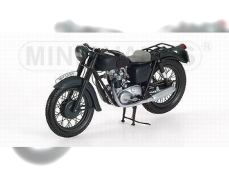 TRIUMPH TR6 - MOVIE 'THE GREAT ESCAPE' - STARRING: STEVE MCQUEEN