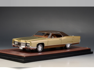 LINCOLN Continental Coupe (1970), Medium Gold Irid