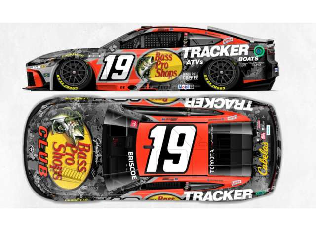 Toyota Camry XSE #19 Chase Briscoe *Bass Pro Shops*, various 2026
