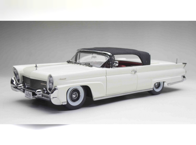 LINCOLN Mark III Convertible (1958) Starmist White с тентом (белый)